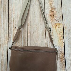Chic Brown Crossbody Bag
